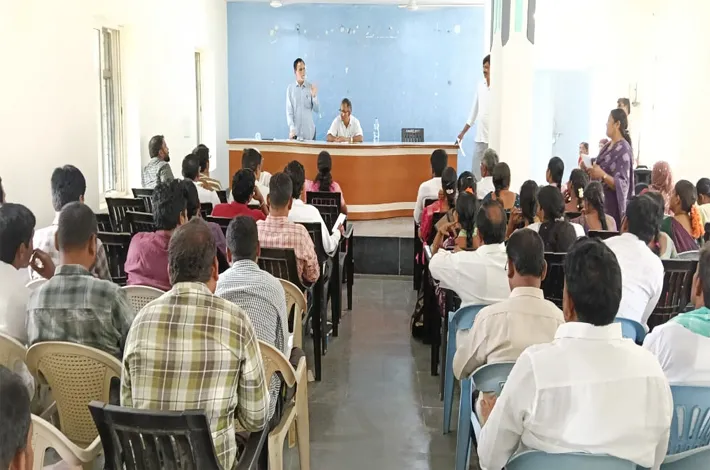 మల్దకల్ సర్వసభ్య సమావేశం అట్టర్ ఫ్లాప్!