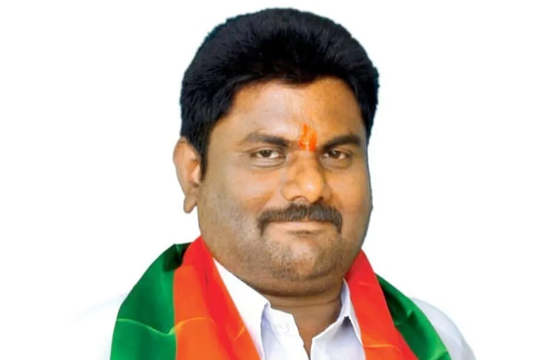 విద్యార్థుల భవిష్యత్తుతో చెలగాటం సరికాదు