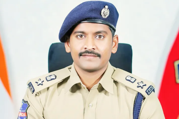 పోలీస్‌ అమరవీరుల సంస్మరణ కార్యక్రమాలు