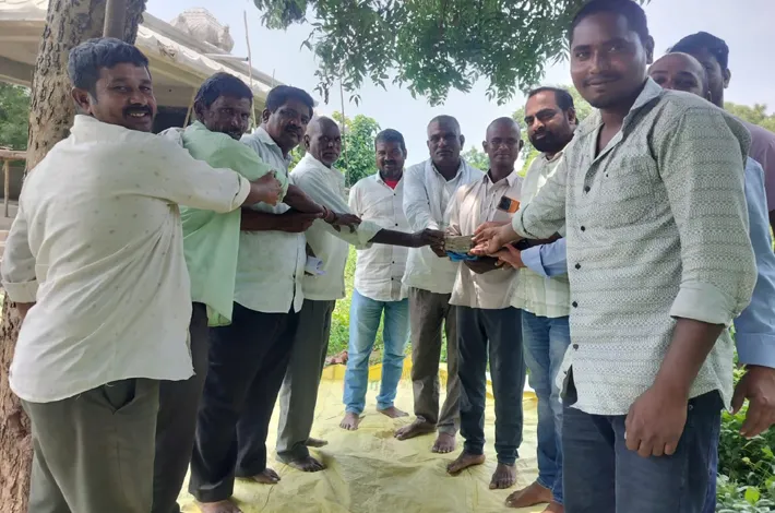 ఊట్‌పల్లి ఎల్లమ్మ ఆలయానికి నిధులు