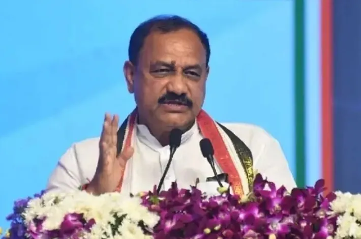 జిల్లా పర్యటనకు బ్రేక్.. ఢిల్లీ ధర్నాకు మహేష్ గౌడ్