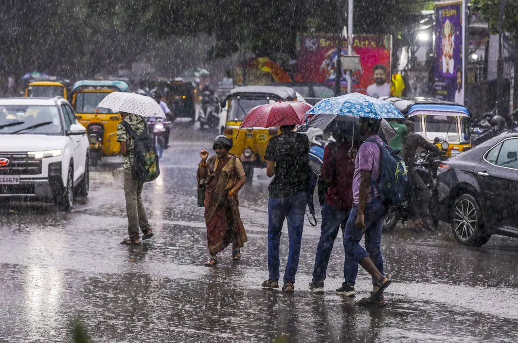 ఉదయం నుంచే అలర్ట్