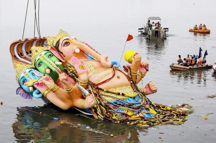 శోభాయమానం నిమజ్జనం