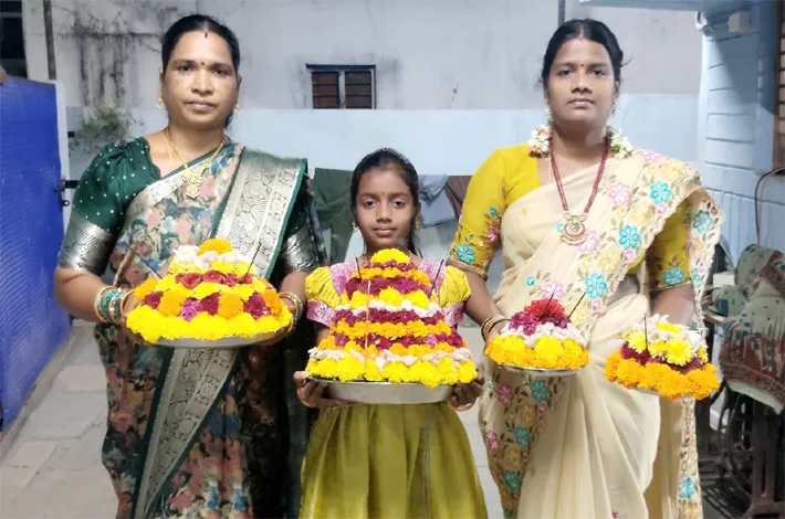 ప్రారంభమైన బతుకమ్మ పండుగ వేడుకలు