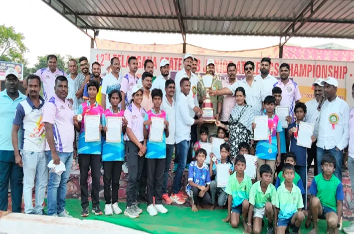 అథ్లెటిక్స్‌లో ఆసిఫాబాద్‌ అదరహో!