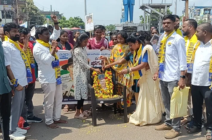 నేటితరం యువతకు భగత్ సింగ్ జీవితం స్ఫూర్తిదాయకం