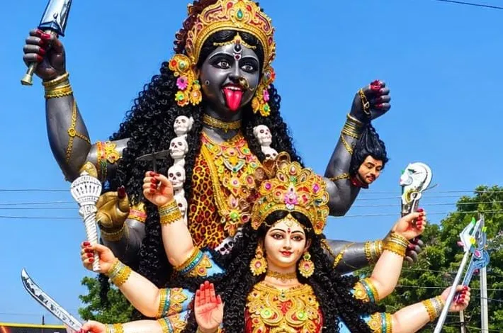 శక్తి స్వరూపిణి ఆరాధన