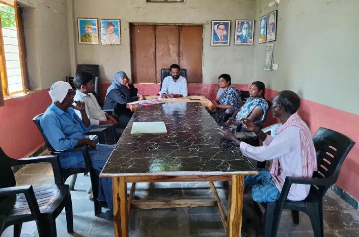 గ్రామ సమస్యల పరిష్కారానికి గ్రామసభ