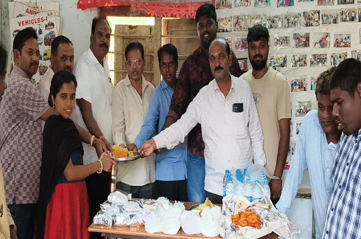 ఘనంగా అభిలాష్ జన్మదిన వేడుకలు