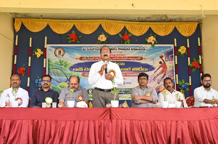 సింగరేణిలో ఉద్యోగుల సంక్షేమంతో పాటు క్రీడలకు ప్రాధాన్యం 