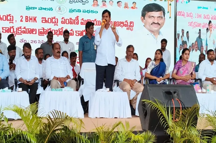 జనగామకు మంత్రి వరాలు
