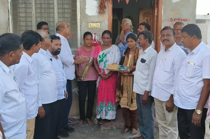 బాధిత కుటుంబాలకు అండగా ఉంటాం