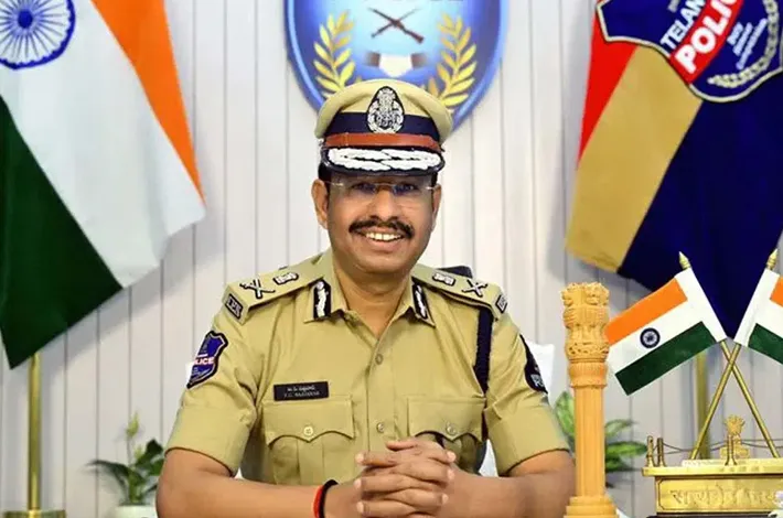 గణేష్ నిమజ్జనాలు ప్రశాంతంగా జరిగాయి: సీపీ సజ్జనార్