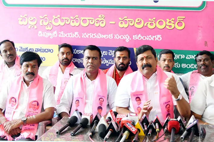బతుకమ్మ పండుగ ఏర్పాట్లలో బీజేపీ పాలకవర్గం విఫలం