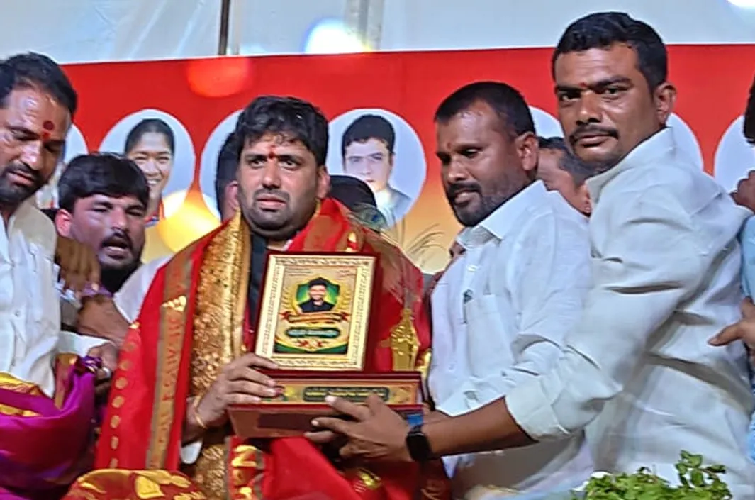 ఘనంగా ఎంపీ అనిల్ కుమార్ యాదవ్ పుట్టినరోజు వేడుకలు