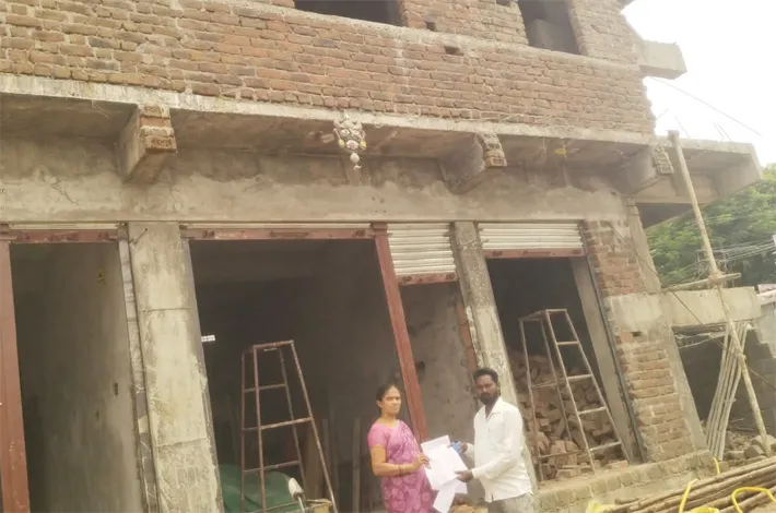 అనుమతిలేని నిర్మాణాల పై కొరడా