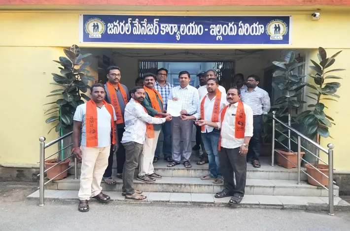 లాభాల్లో 40 శాతం కార్మికులకు ఇవ్వాలి