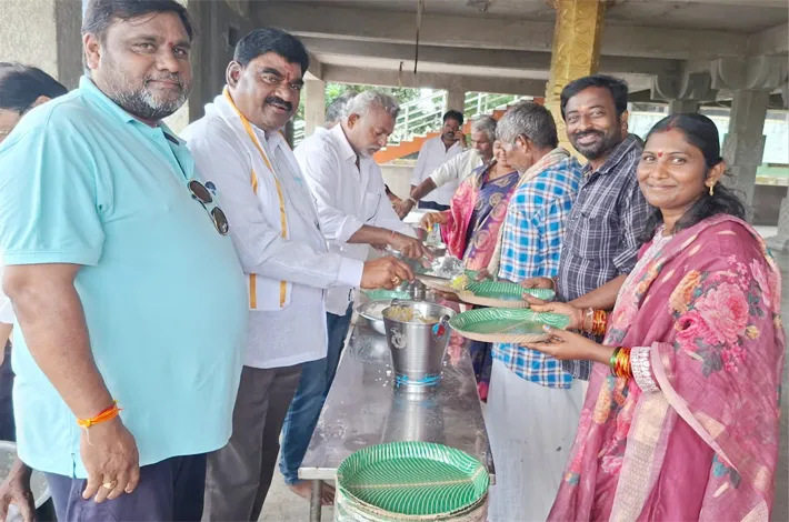 అయ్యప్పస్వామి దేవాలయంలో నిర్వహణ వేలం పాటలు