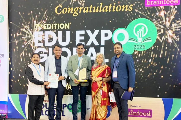వరల్డ్ స్కూల్ కు జాతీయ స్థాయి పురస్కారం 
