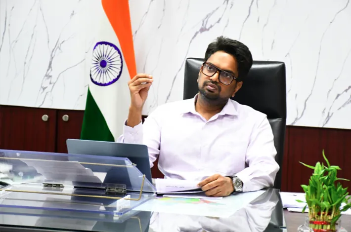 సౌర విద్యుత్‌తో విద్యుత్‌ వ్యయం గణనీయంగా తగ్గింపు