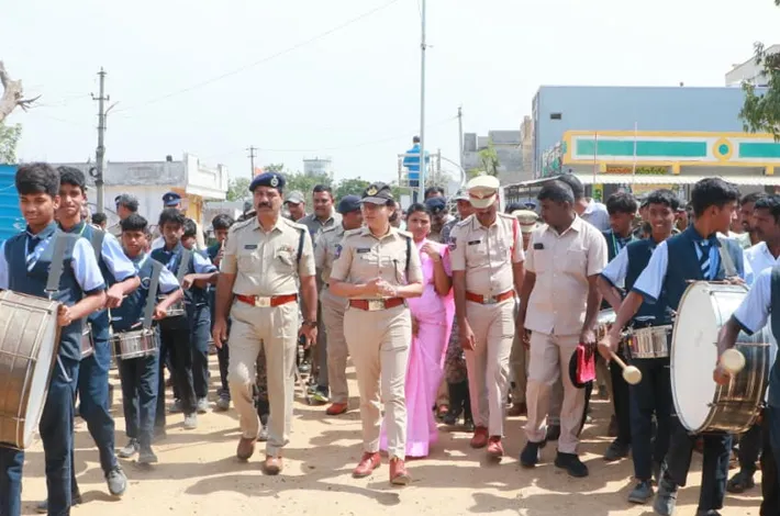 ప్రజల భద్రతకు సీసీ కెమెరాలు రక్షణ కవచాలు