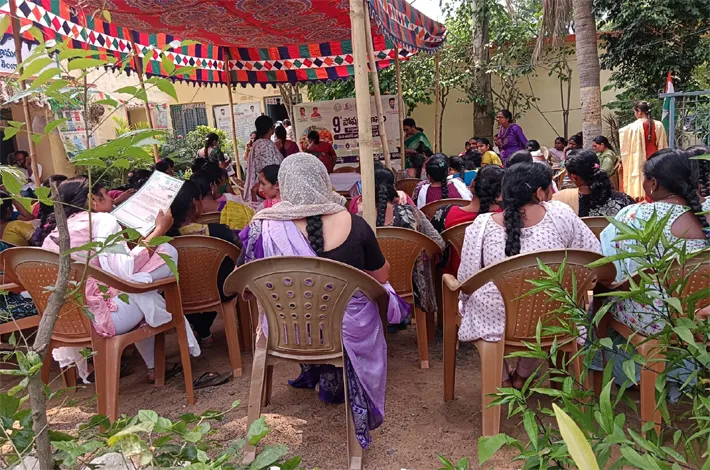 ఐసీడీఎస్‌ ‘ఆయా’ ఇంటర్వ్యూలపై సందేహాలు!