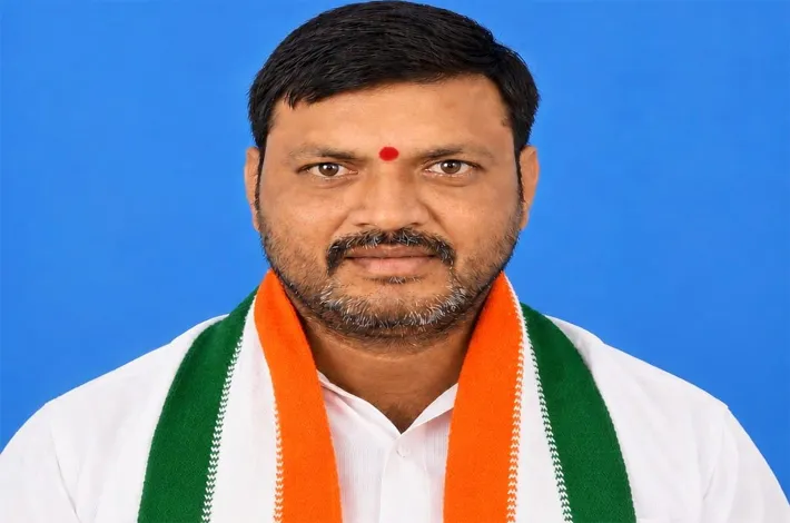 బతుకమ్మ పండుగకు ఘనంగా ఏర్పాట్లు చేయాలి