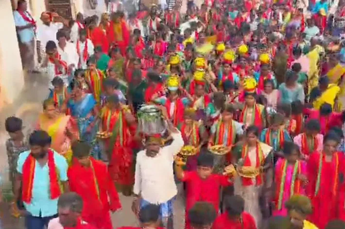 కుమారి లో ఘనంగా దుర్గామాత బోనాల పండుగ..